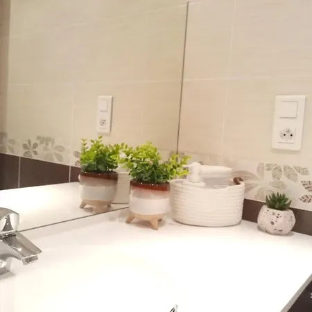 Havre De Paix Les Pelicans * Vichy